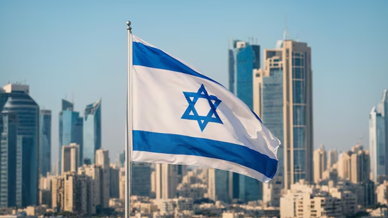 إسرائيل تكشف تفاصيل جديدة بشأن قصف الحديدة