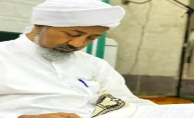 الاعلان قبل قليل عن وفاة العلامة الجفري 