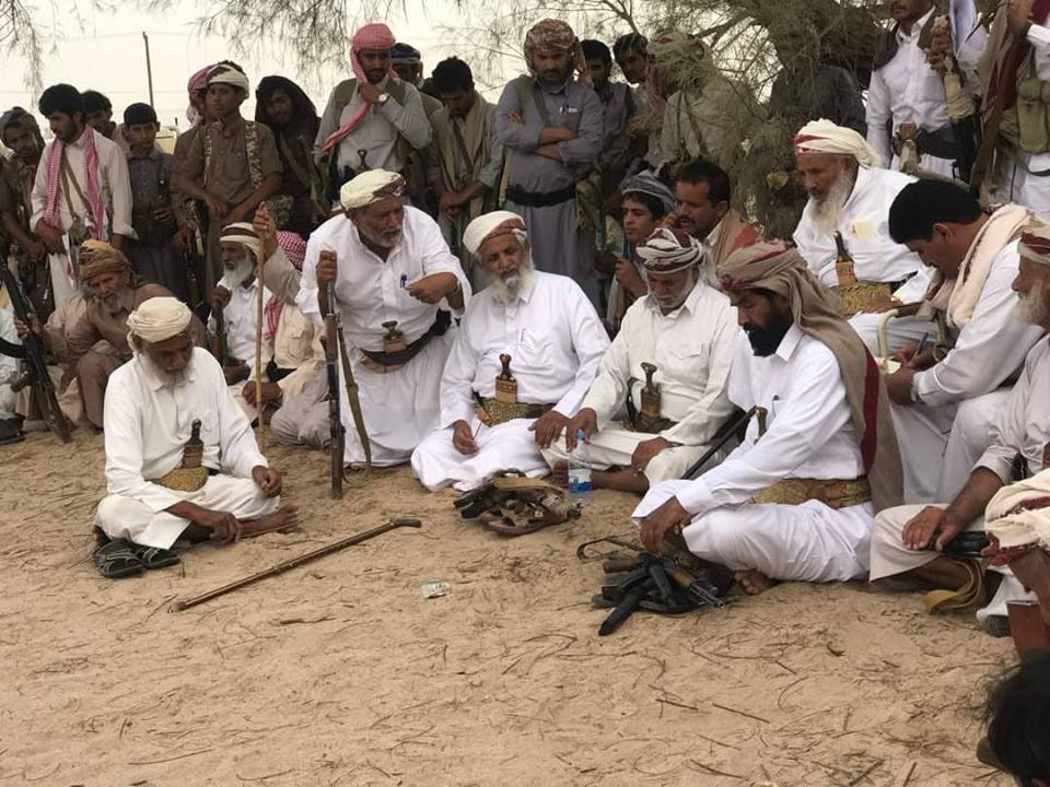 غضب شعبي في مأرب.. دعوات للعليمي بتنفيذ مطالب القبائل  قبل فوات الأوان