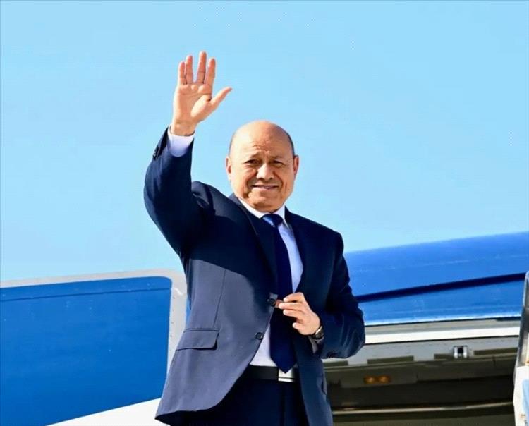 عاجل : العليمي يغادر العاصمة عدن بشكل مفاجئ والرئاسة تصدر هذا البيان 