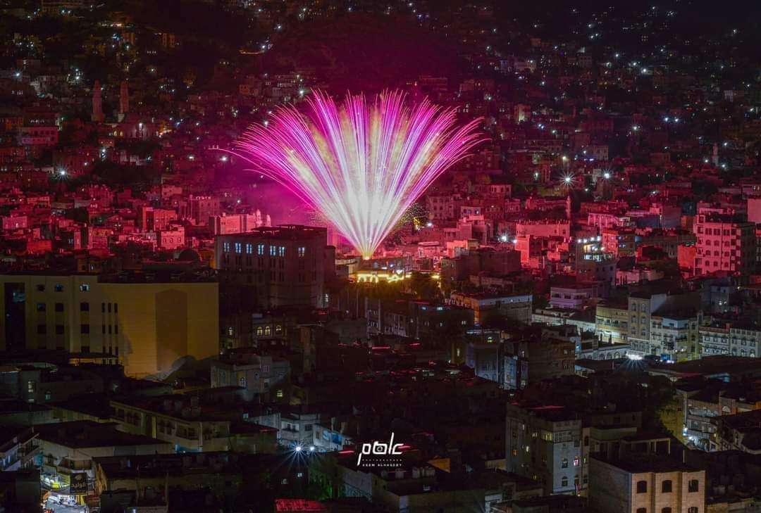 رسمياً...الإعلان عن صرف المرتبات 